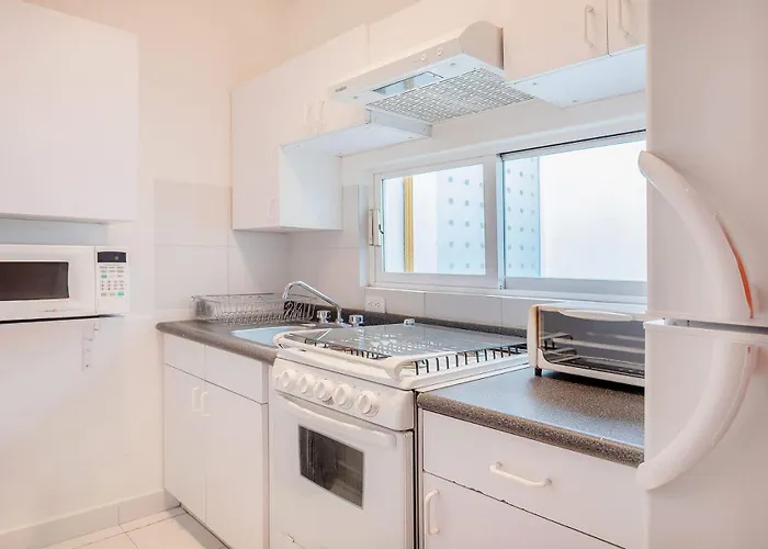 Holiday home Upscale Polanco, 24 7 Security, Walk To Shopping! Mexico City