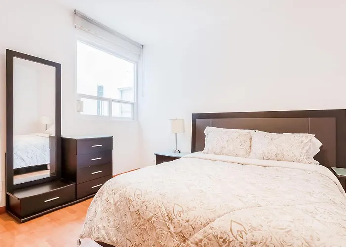 Upscale Polanco, 24 7 Security, Walk To Shopping!